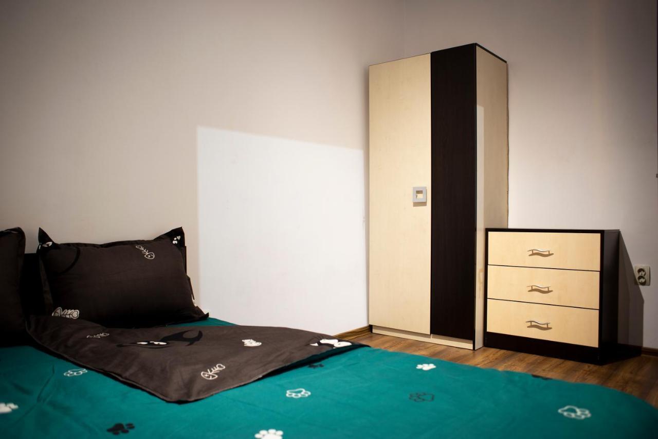 Escape To Comfort: Central Home Tudor Vladimirescu Iasi Ngoại thất bức ảnh