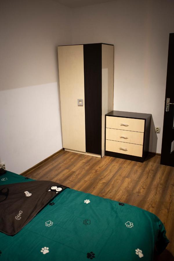 Escape To Comfort: Central Home Tudor Vladimirescu Iasi Ngoại thất bức ảnh